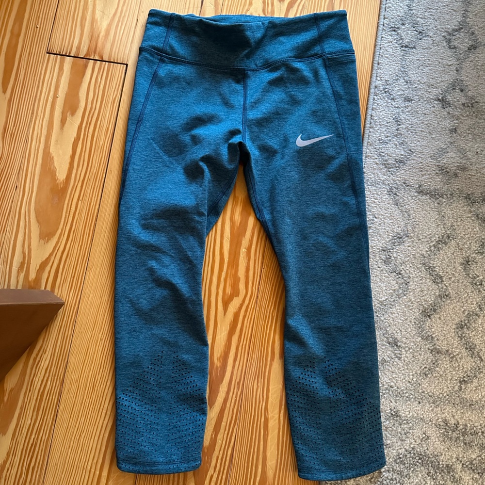 Cropped Nike Running Pants Size M